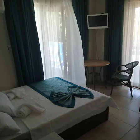 Pembe Kosk Hotel 4*