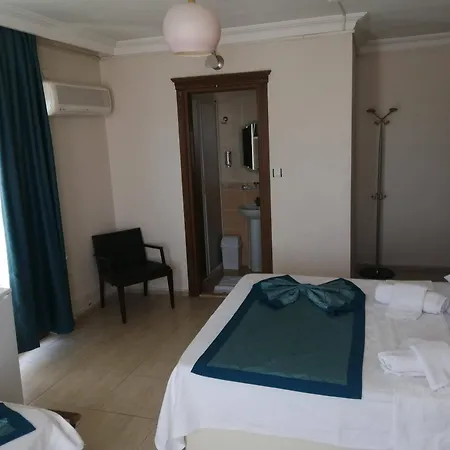 Pembe Kosk 4* Edremit (Balikesir)