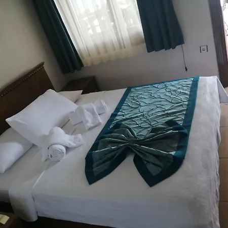 Pembe Kosk Hotel
