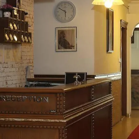 Pembe Kosk Hotel Edremit (Balikesir)