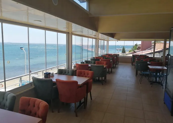 Pembe Kosk 4* Edremit (Balikesir)