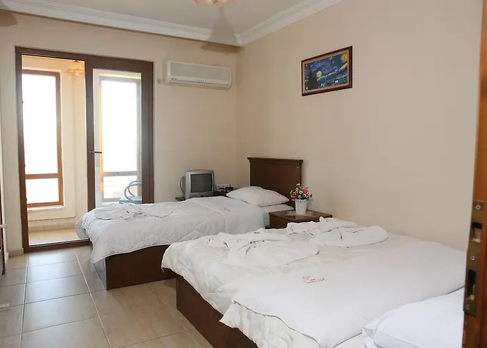 Pembe Kosk Edremit (Balikesir)